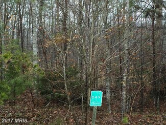 5707 Dogwood Tree Ln, Mineral, VA 23117