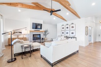 4303 SW Wheatgrass Blvd, Bentonville, AR 72712