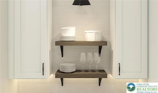 6873 Lawrence St Unit Malmo, Bath, PA 18014