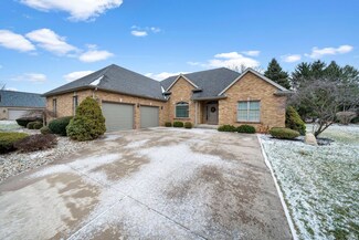 51138 Heatherton Ct, Granger, IN 46530