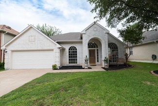 8227 Broken Branch Dr, Round Rock, TX 78681