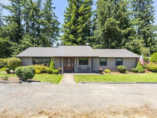 6562 S Zimmerman Rd, Aurora, OR 97002
