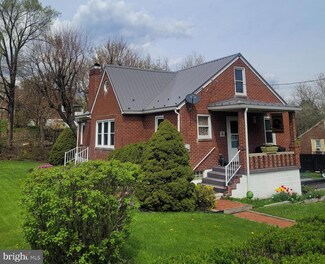 106 N West Virginia St, Carpendale, WV 26753