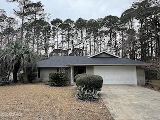 37 Wade Hampton Dr, Beaufort, SC 29907