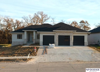 20001 V St, Omaha, NE 68135