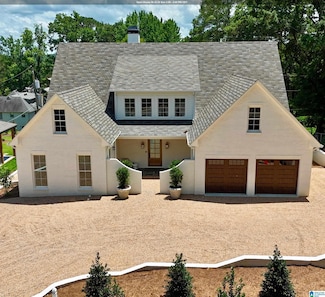 2809 Green Valley Rd, Mountain Brook, AL 35243