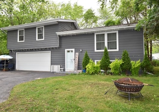 2722 3 Mile Rd, Racine, WI 53404