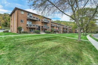 15 Tanager Rd Unit 1505, Monroe, NY 10950
