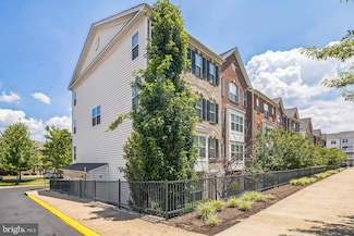 2259 Kew Gardens Dr, Woodbridge, VA 22191