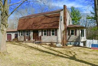 160 Pilgrim Rd, Braintree, MA 02184