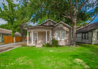 609 Walton St, Houston, TX 77009