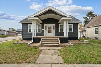1626 K St SW, Cedar Rapids, IA 52404