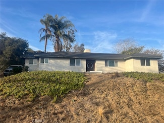 1870 Laurel Rd, Oceanside, CA 92054