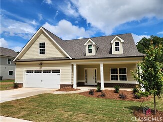215 Solihull Ln, Athens, GA 30605