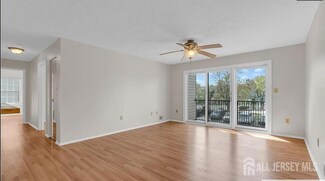 421 Lancaster Ct, Piscataway, NJ 08854
