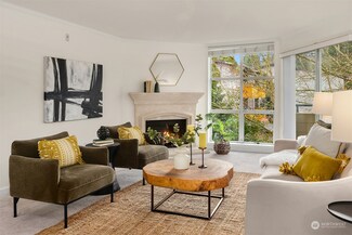 424 102nd Ave SE Unit 208, Bellevue, WA 98004