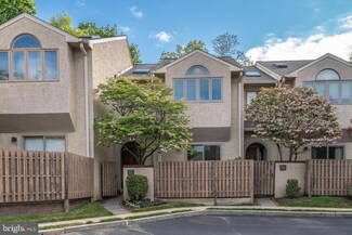 37 Greythorne Woods Cir Unit 37, Wayne, PA 19087