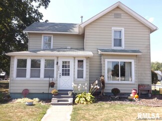 208 N 1st St, Alpha, IL 61413