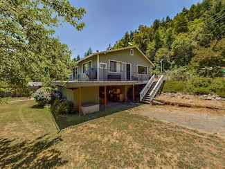 2710 California 96, Willow Creek, CA 95573
