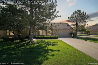 17012 Coral Ln, Macomb, MI 48042