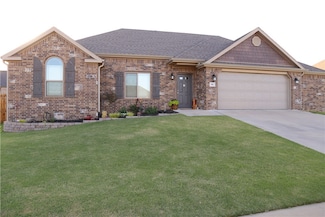 461 Captain Marshall St, Prairie Grove, AR 72753