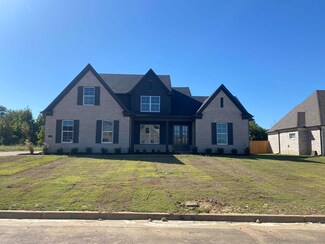 510 Marrietta Dr, Oakland, TN 38060