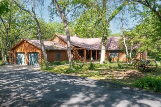 655 N 1495 Rd, Lawrence, KS 66049