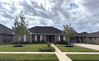 6806 Arlington Dr, Manvel, TX 77578