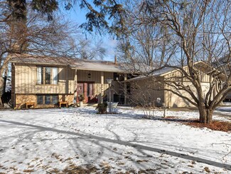 8716 Hopewood Ln N, New Hope, MN 55427