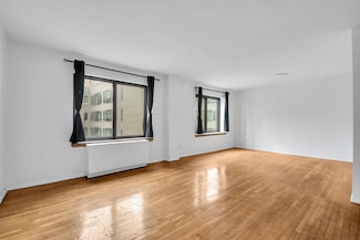 414 W 54th St Unit 5B, New York, NY 10019