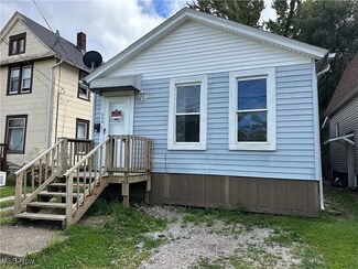 502 W 54th St, Ashtabula, OH 44004