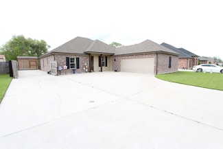 165 Derusso St, Houma, LA 70364