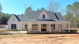 5385 Mary Olive Rd, Opelika, AL 36801