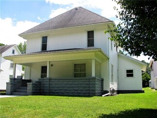 517 E Main St, West Lafayette, OH 43845