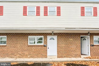 330 S Washington St Unit 2, Mechanicsburg, PA 17055