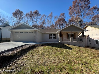 164 Hawes Cir, Crossville, TN 38558