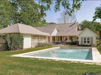 8085 Bennett Dr, Ventress, LA 70783