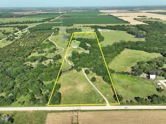5243 NW Tawakoni Rd, Potwin, KS 67123