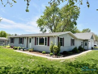 218 Westfield Dr, Middle Point, OH 45863