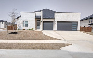 1632 Fallingwater Trail, Haslet, TX 76052