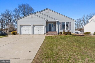 731 Tutor Ln, Williamstown, NJ 08094