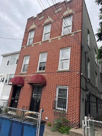 3012 Bronxwood Ave, Bronx, NY 10469