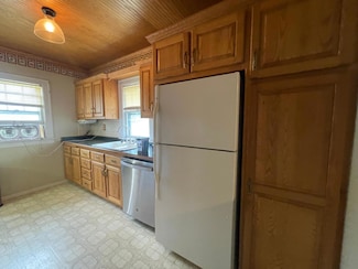 1032 16th Ave S, Saint Cloud, MN 56301