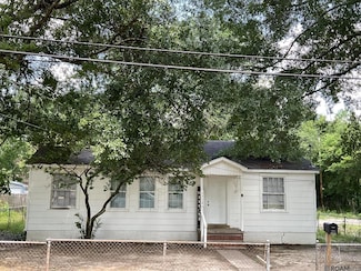 5712 Beechwood Dr, Baton Rouge, LA 70805