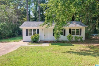 5161 Hickory Dr NE, Pinson, AL 35126