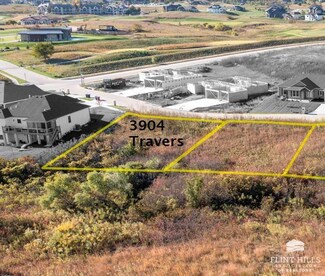 3904 Travers Cir, Manhattan, KS 66503