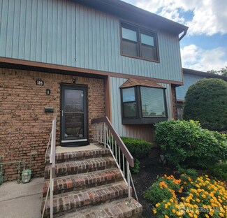 126 Highview Dr, Woodbridge, NJ 07095