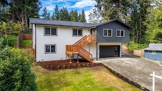 5710 189th Ave E, Lake Tapps, WA 98391