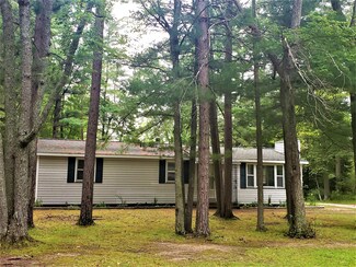 5956 Ridgeway Ave, Grayling, MI 49738