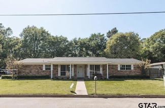 8105 Jewell Ln, Tyler, TX 75703
